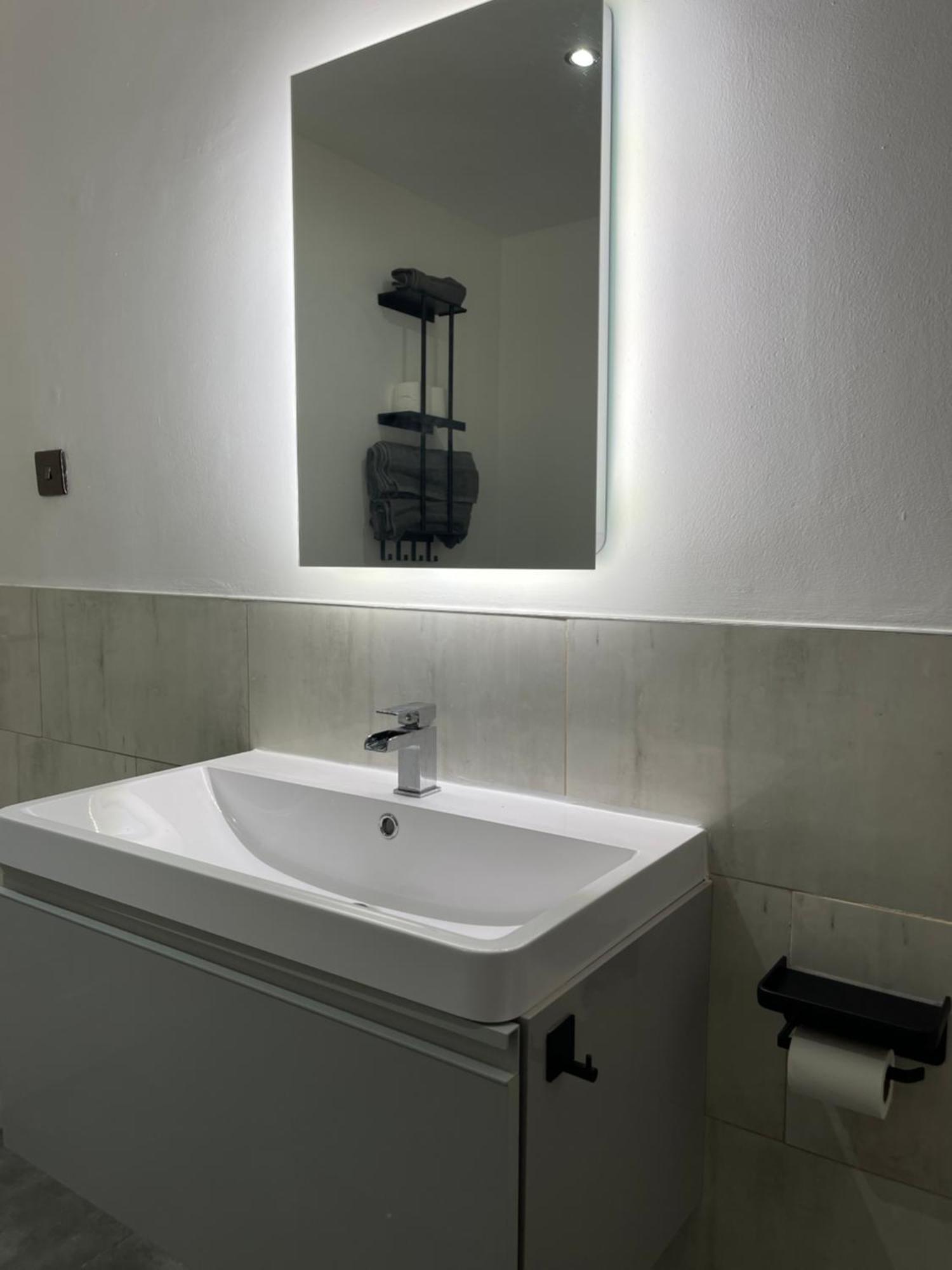 Modern Premium 2 Bedroom Home In Kent Chatham  Luaran gambar